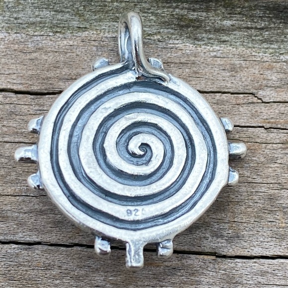 Medicine Wheel Pendant .925 Sterling Silver w/ genuine Amethyst made in USA - Picture 8 of 8